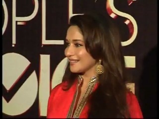 madhuri dixit wins pca hearts with a smile)) mature